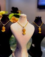 گردنبند گوی و هرمس